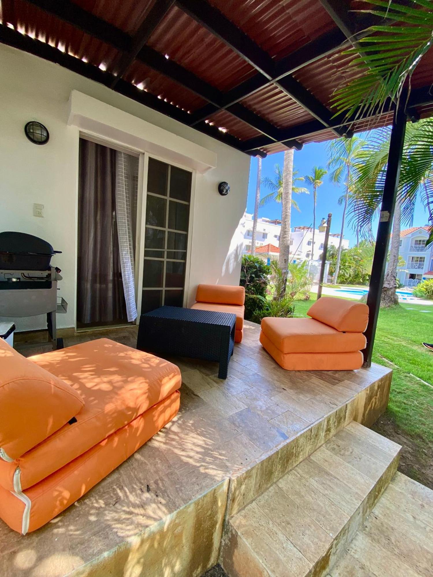 Madonna Pool Beach Los Corales Punta Cana Extérieur photo