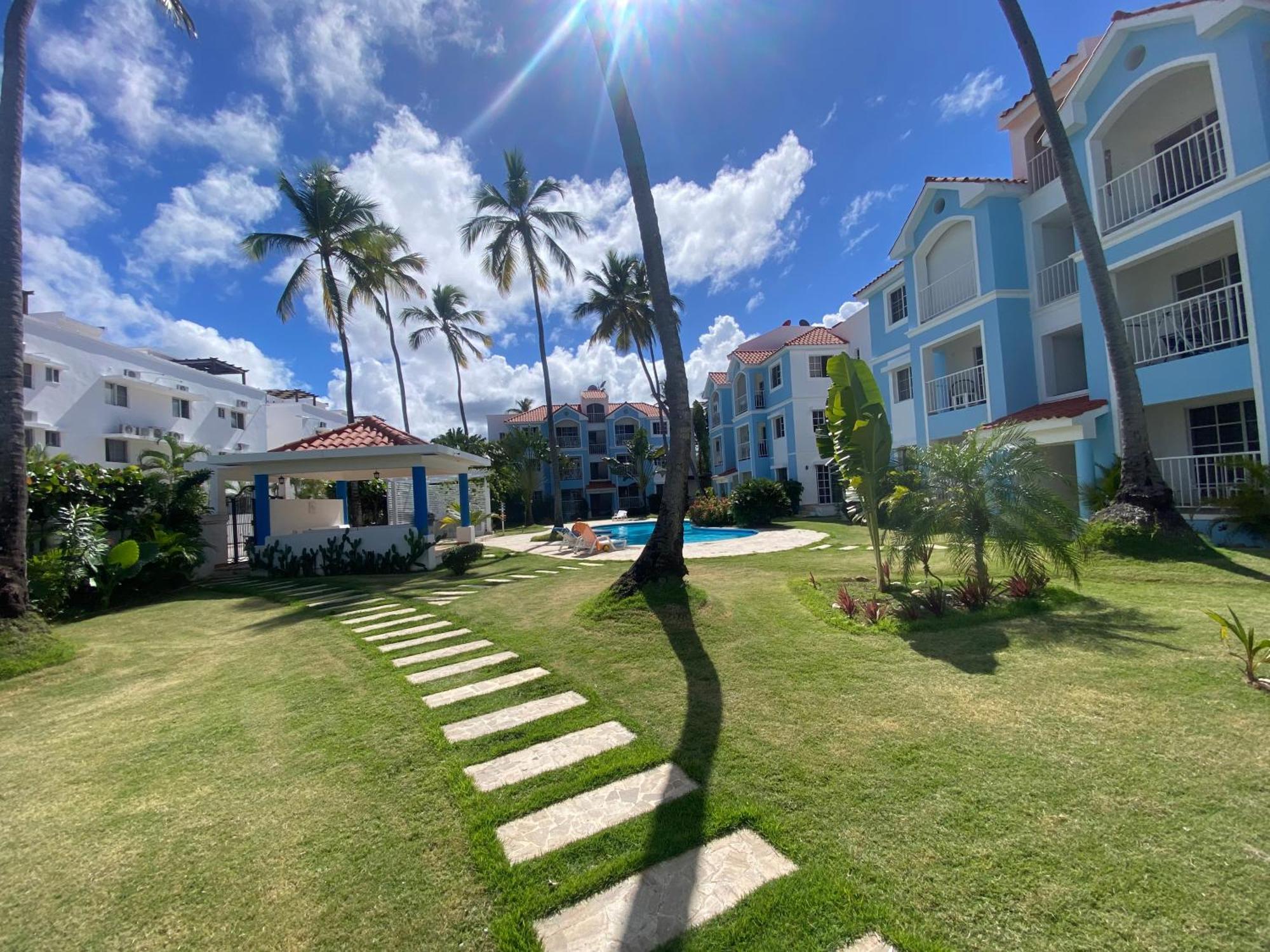 Madonna Pool Beach Los Corales Punta Cana Extérieur photo